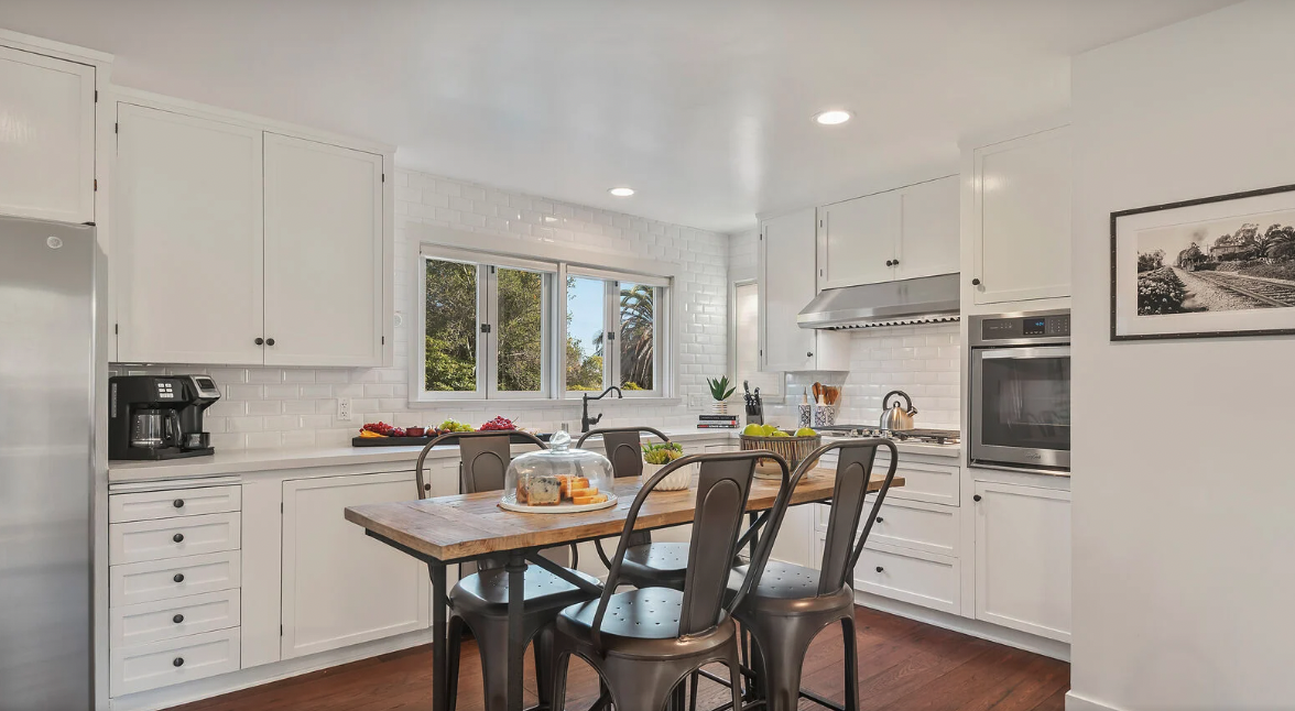 Anacapa House - Image 13